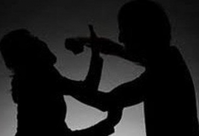 Cự cãi rồi giật dây màn không cho vợ ngủ, người chồng bị vợ đâm tử vong