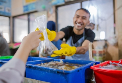 Chuyển hướng thị trường: Chiến lược sống còn giữa bão thương mại