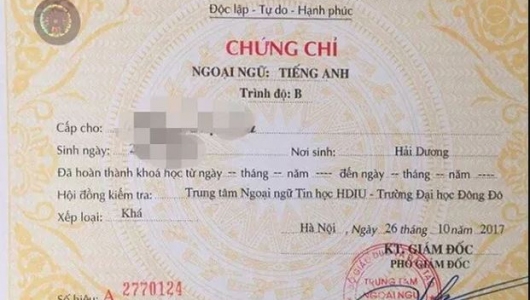Bộ GD-ĐT chính thức bỏ quy định về chứng chỉ ngoại ngữ