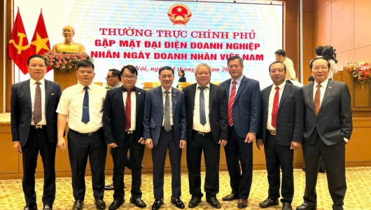 Anh Phan Thanh Thiên Tham Dự Chương Trình 